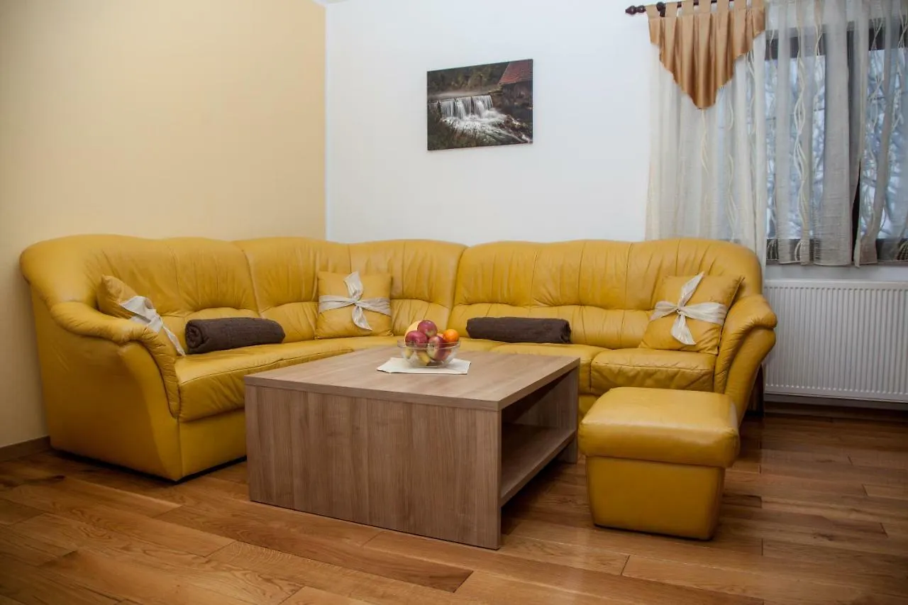 Apartmani Kanjer 1 Delnice Apartment