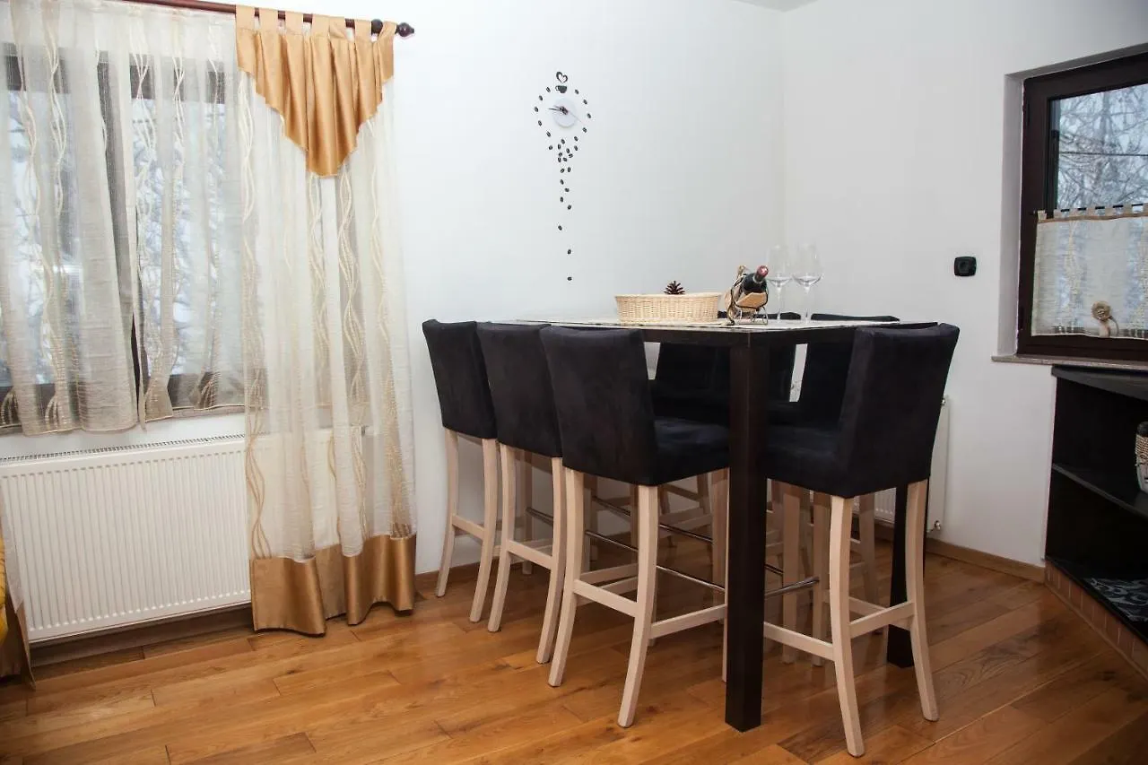 Apartmani Kanjer 1 Delnice Apartment