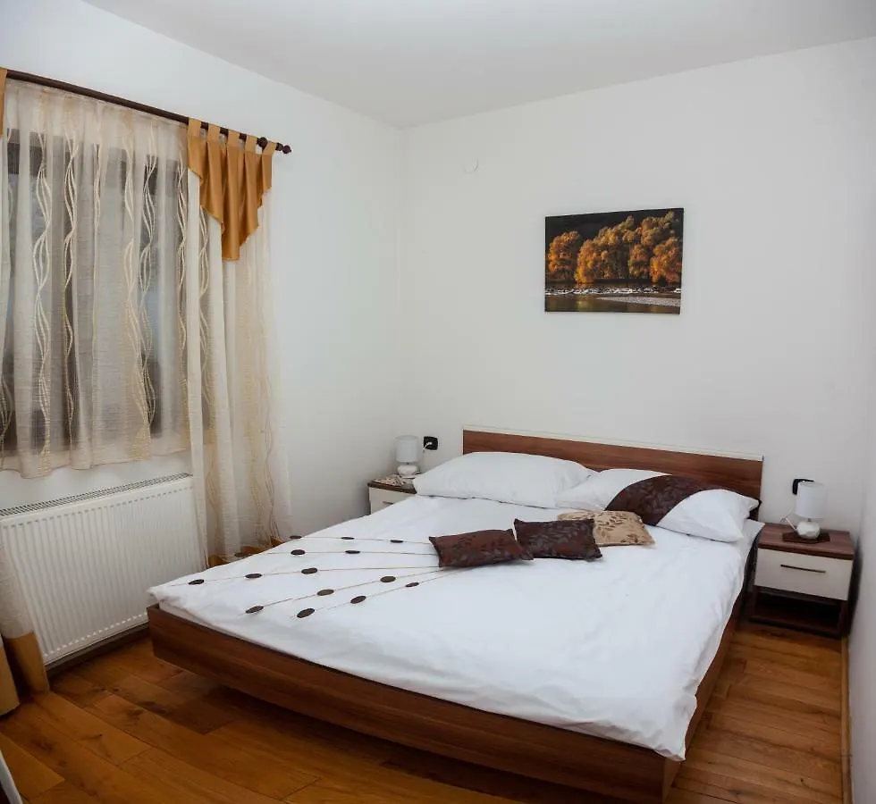 Apartment Apartmani Kanjer 1 Delnice